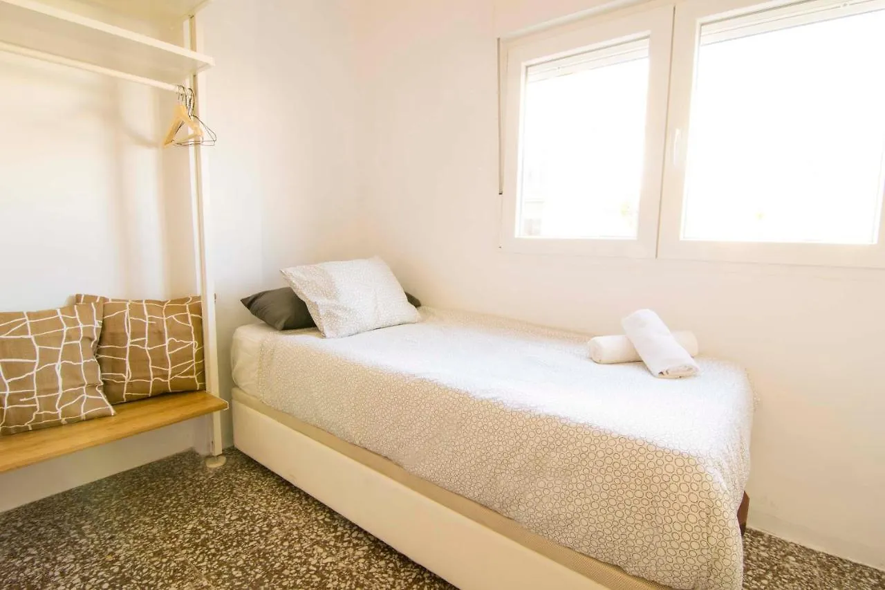 P&P Apartaments Arapiles Malaga 0*,  Spain