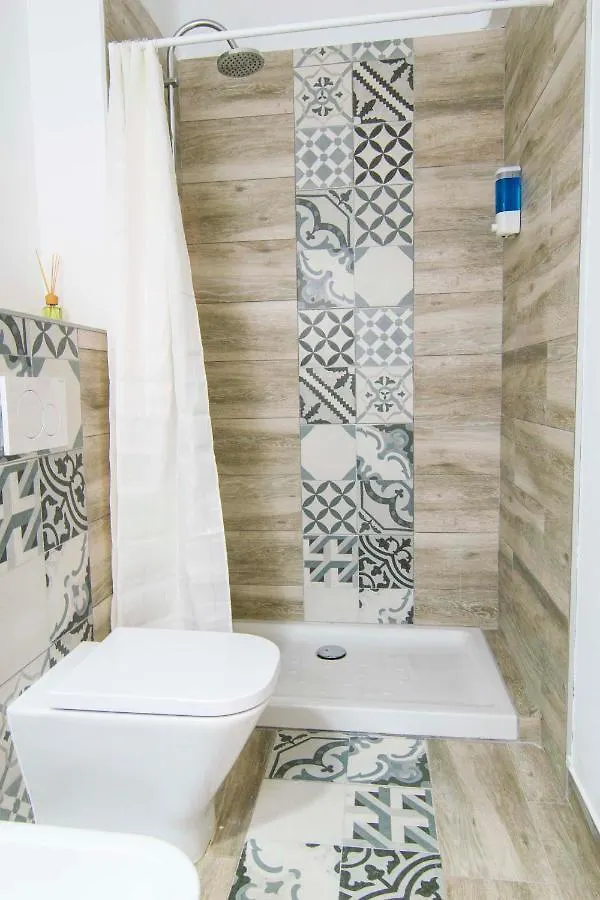 P&P Apartaments Arapiles Malaga 0*,  Spain